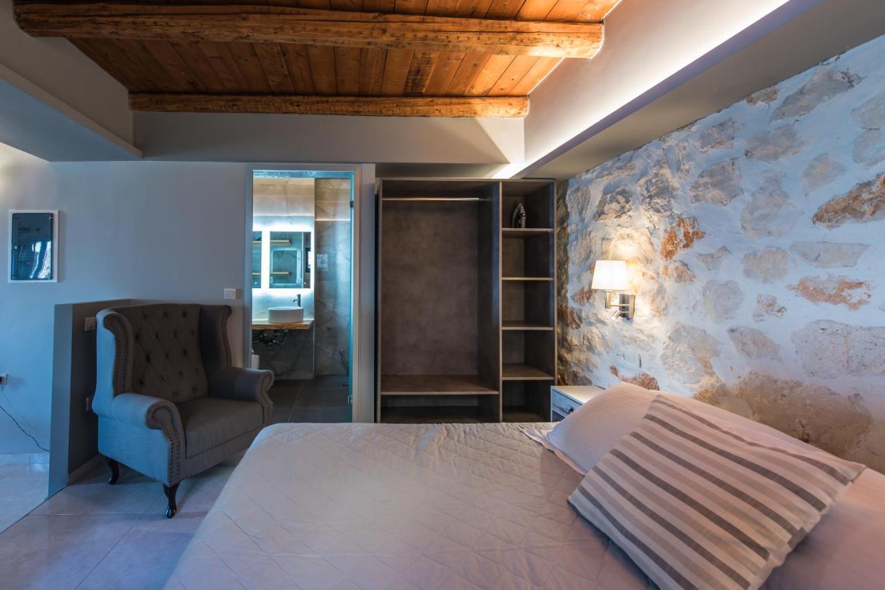 Villa Xigia Escape *